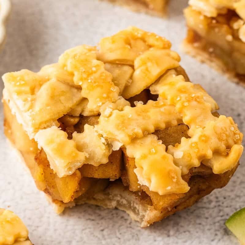 Apple Pie Bars