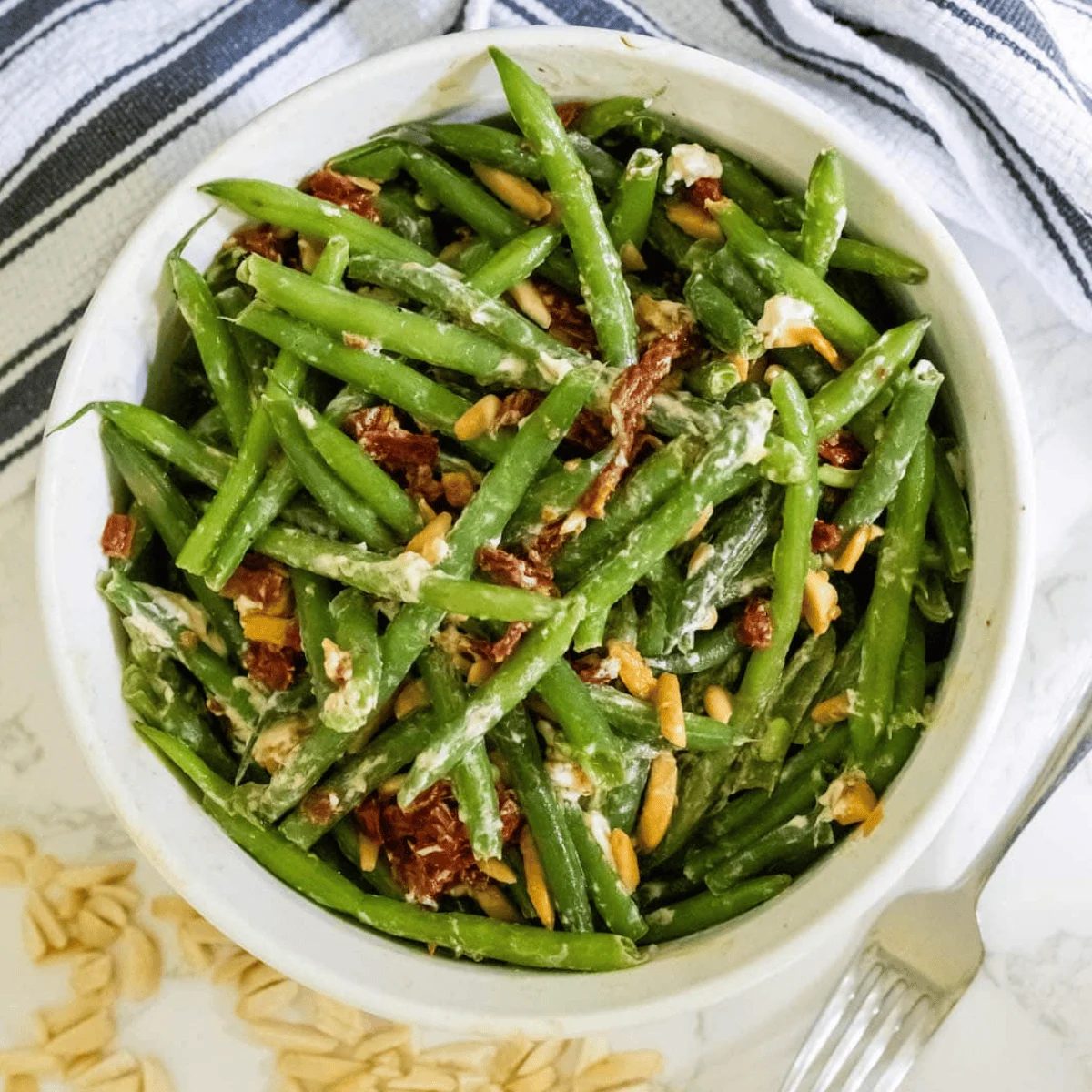 Cheesy Sun-Dried Tomato Green Beans