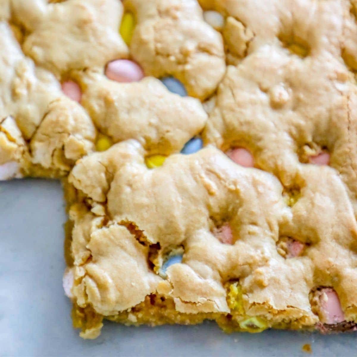 Cadbury Mini Egg Blondies