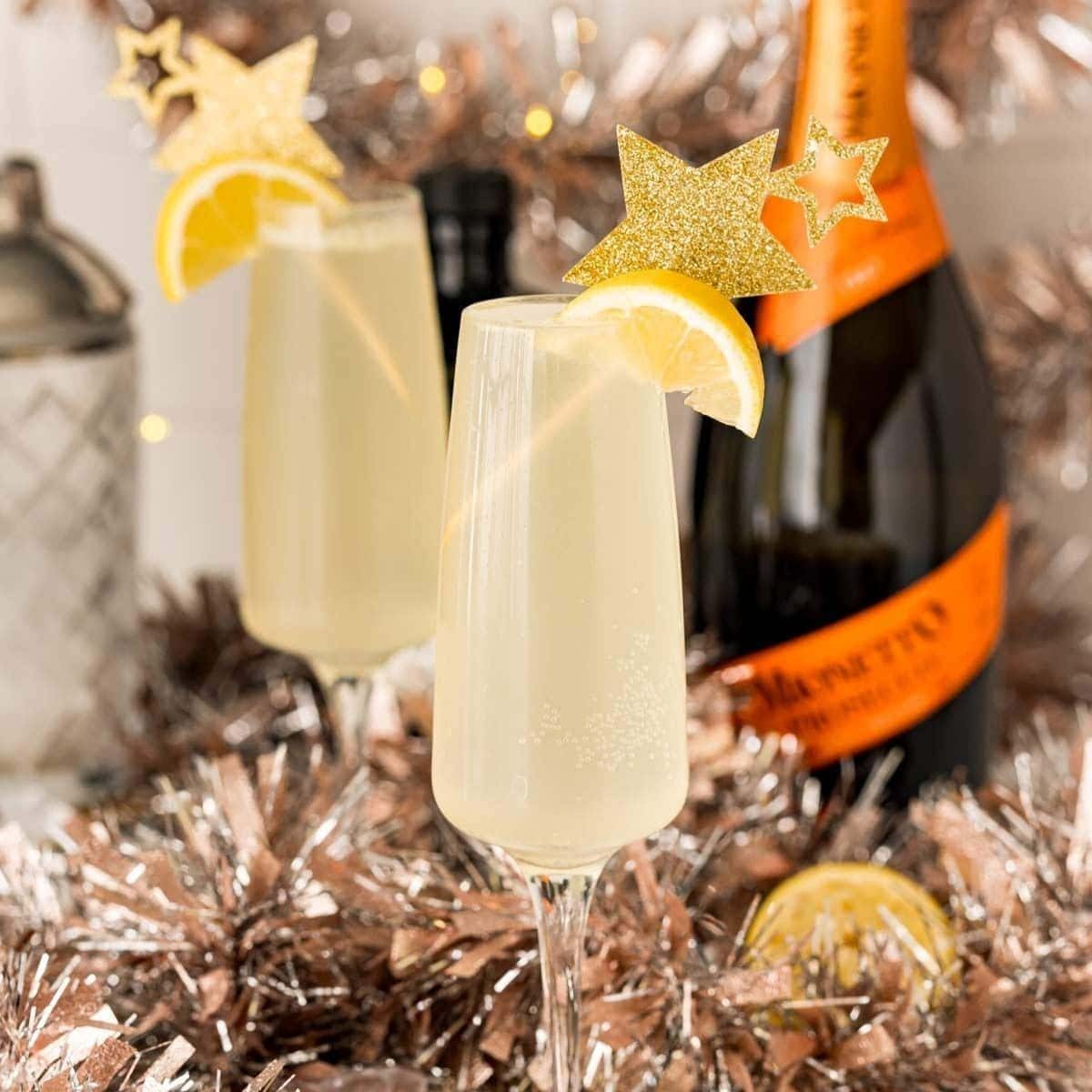 Champagne Fizz Cocktail