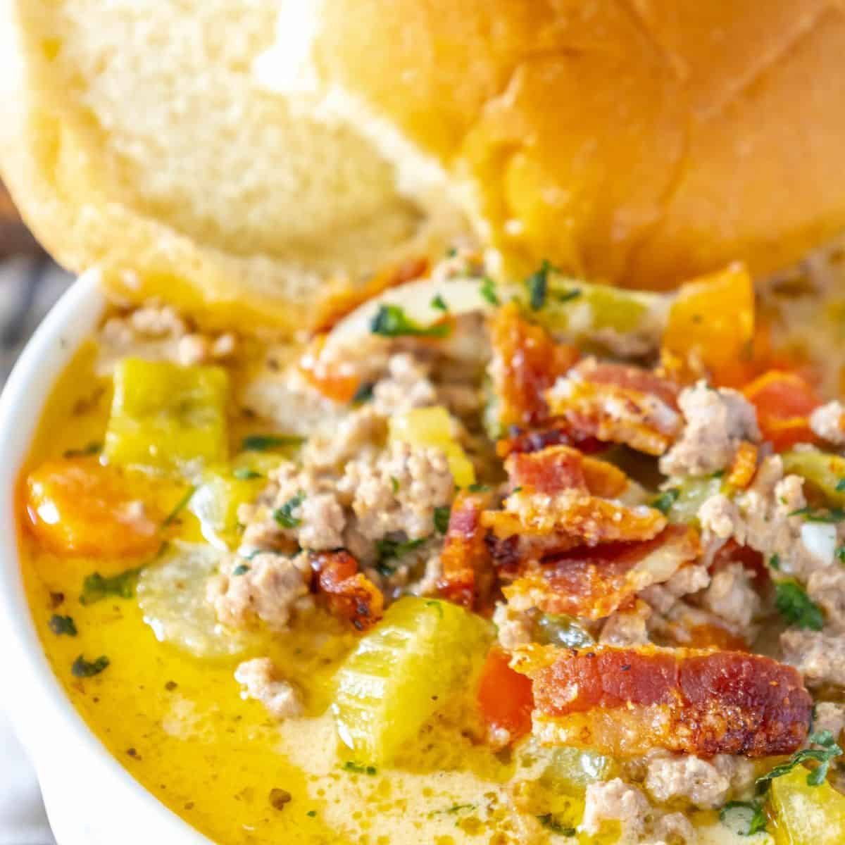 One Pot Cheeseburger Soup