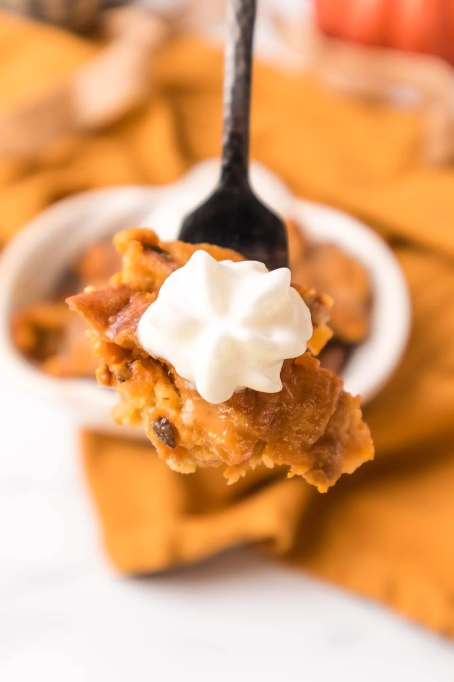 Slow Cooker Pumpkin Bread Pudding