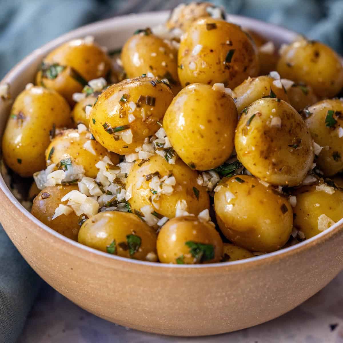 Garlic and Chive Potatoes