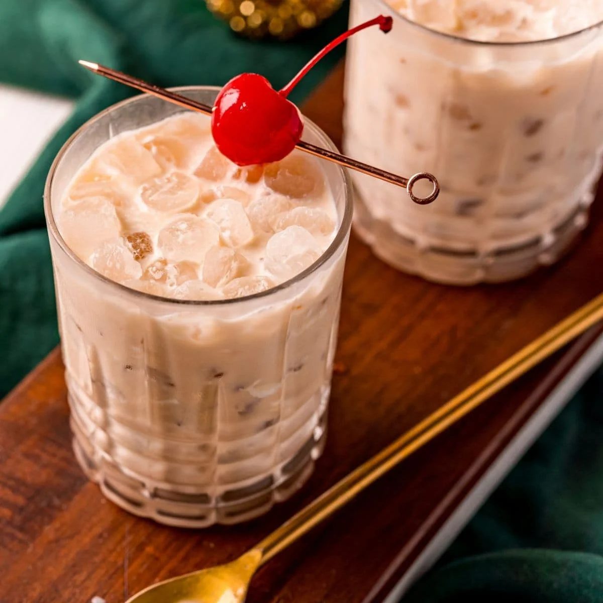 Irish Cream White Russian Cocktail