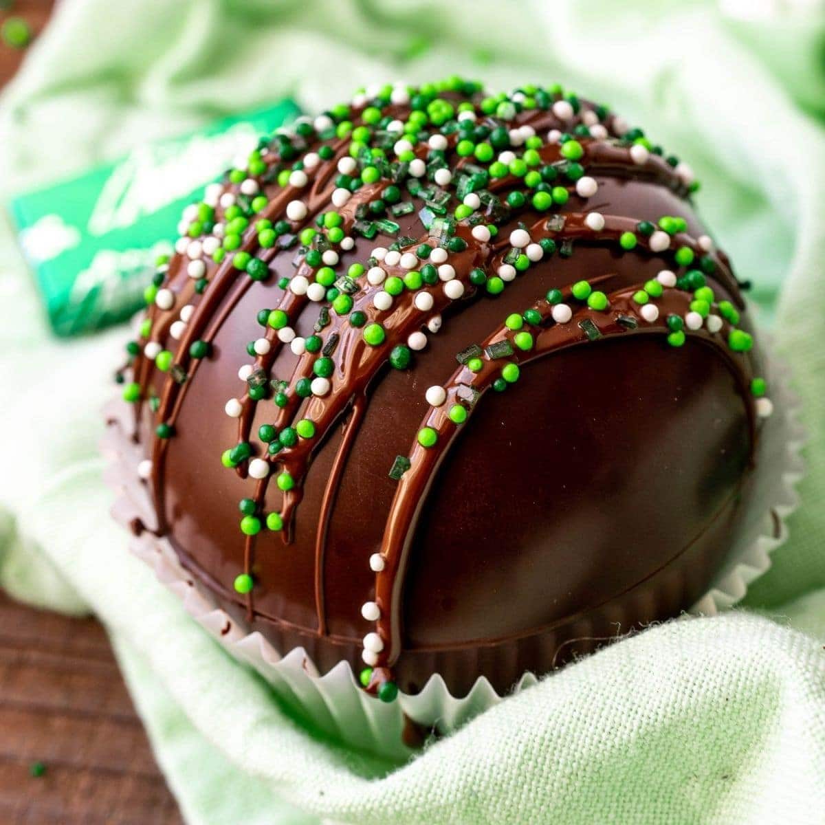 Mint Hot Chocolate Bombs