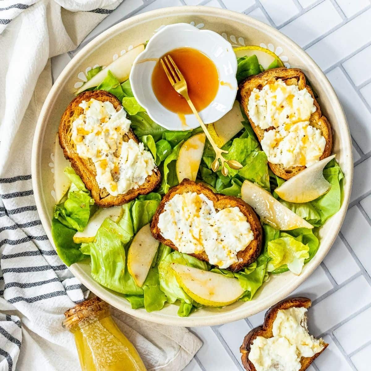 Warm Goat Cheese Salad (Salade de Chèvre Chaud)