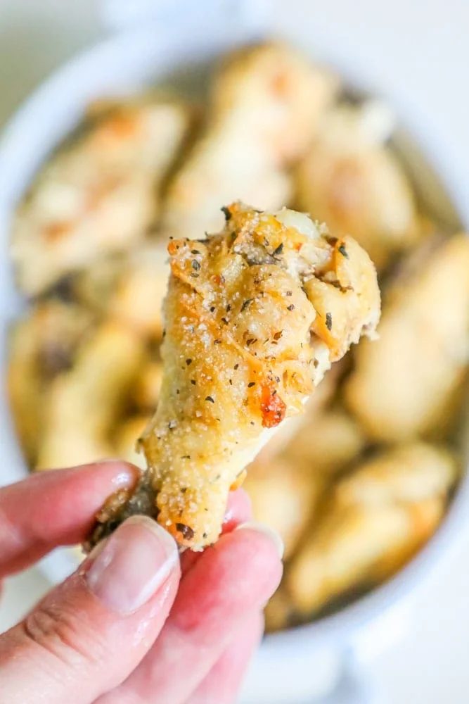 Slow Cooker Garlic Parmesan Chicken Wings