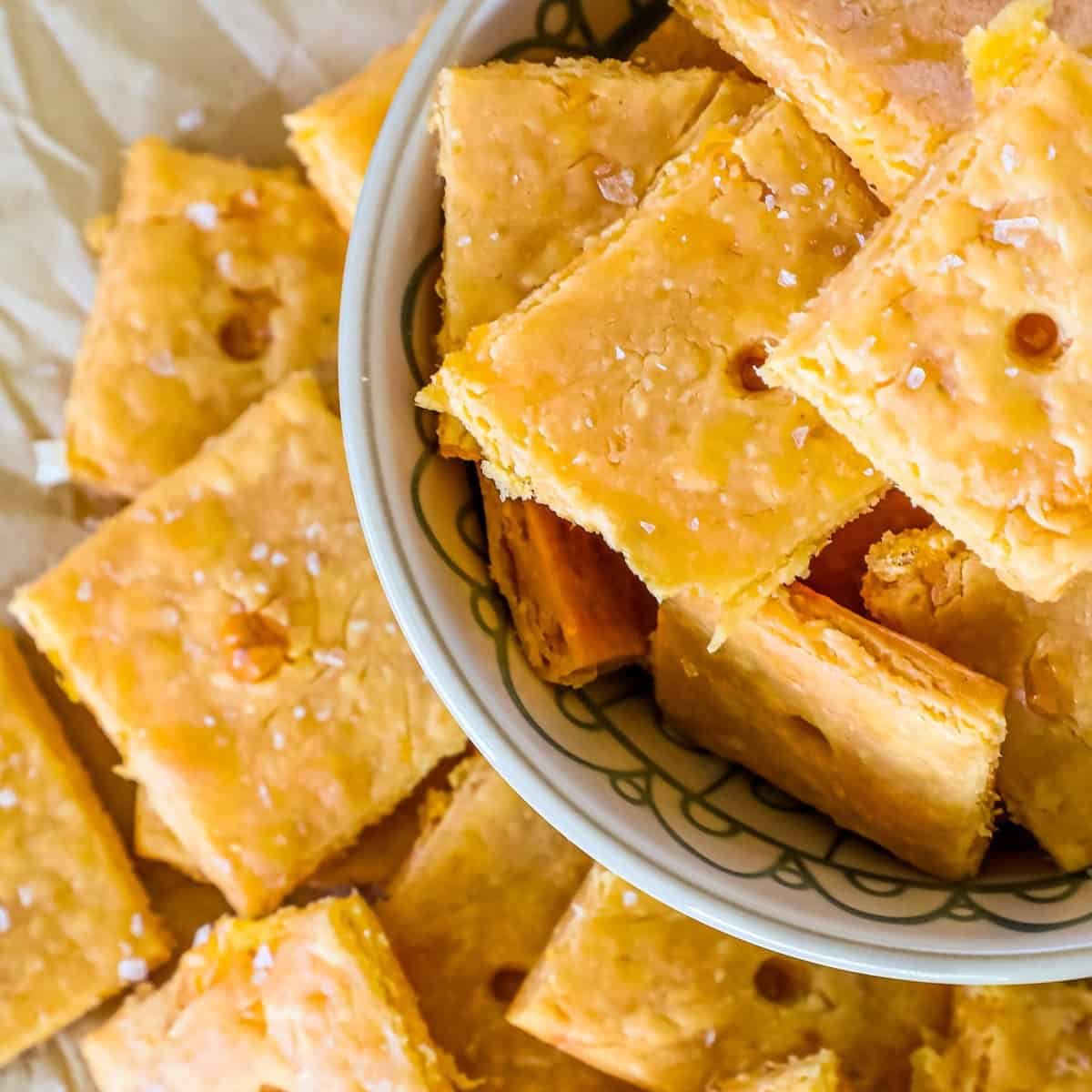 Sourdough Discard Cheese Crackers
